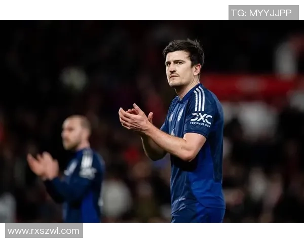 德甲焦点战曼联小胜阿森纳争议判罚引发全场热议