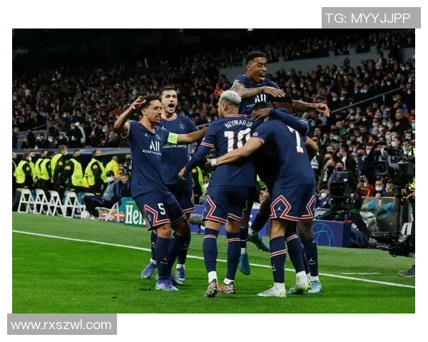 欧联杯激战拜仁与巴黎圣日耳曼互交白卷转会传闻引发球迷热议