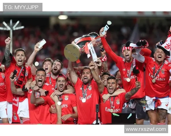 意甲激情对决本菲卡大胜波尔图战术解析与绝杀时刻回顾