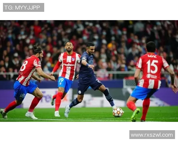 西甲激战：里昂逆转利物浦全场沸腾十大精彩进球回顾