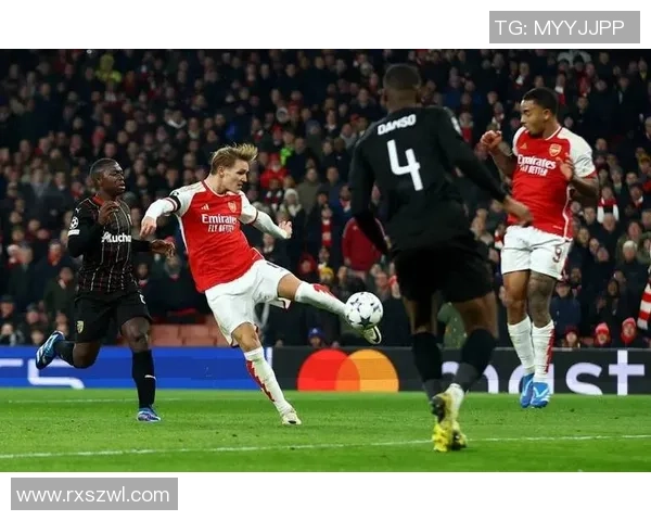 西甲赛场惊现冷门阿森纳逆转拜仁引发全场狂欢