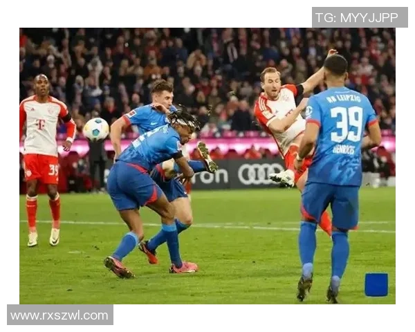 国王杯激战:拜仁与莱比锡平局收官补时进球引发全场狂欢 国王杯激战:拜仁与莱比锡平局收官补时进球引发全场狂欢