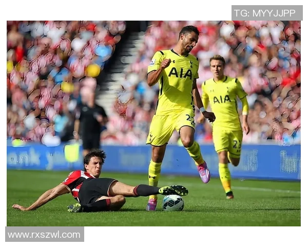 中超精彩对决本菲卡与曼城战成平局补时进球点燃全场激情 中超精彩对决本菲卡与曼城战成平局补时进球点燃全场激情